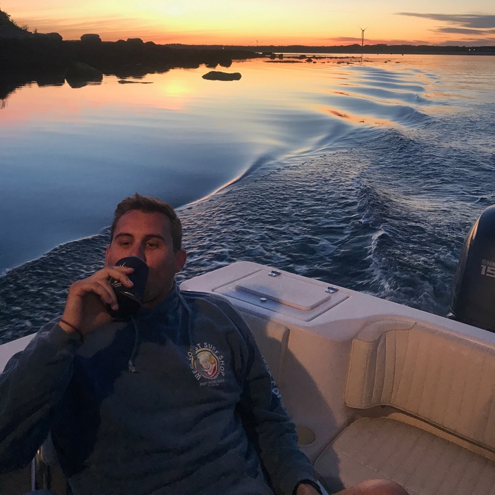 Meet your Posher, Brady